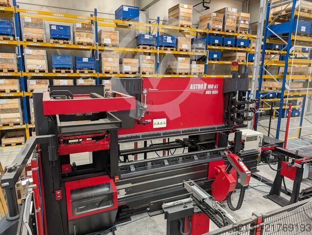 Acheter Amada Astro d'occasion chez Werktuigen