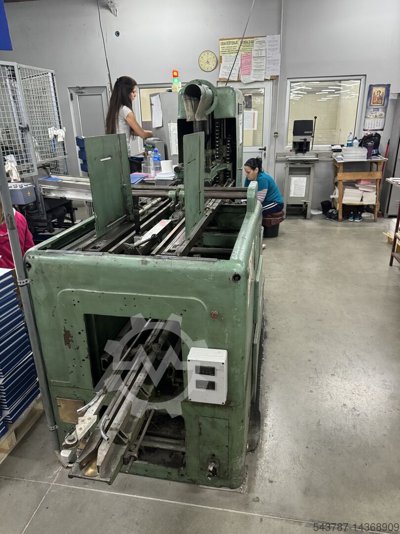 Manual Flat Paper Press Machine Paper Book Binding Finishing 370*220*300mm  1T