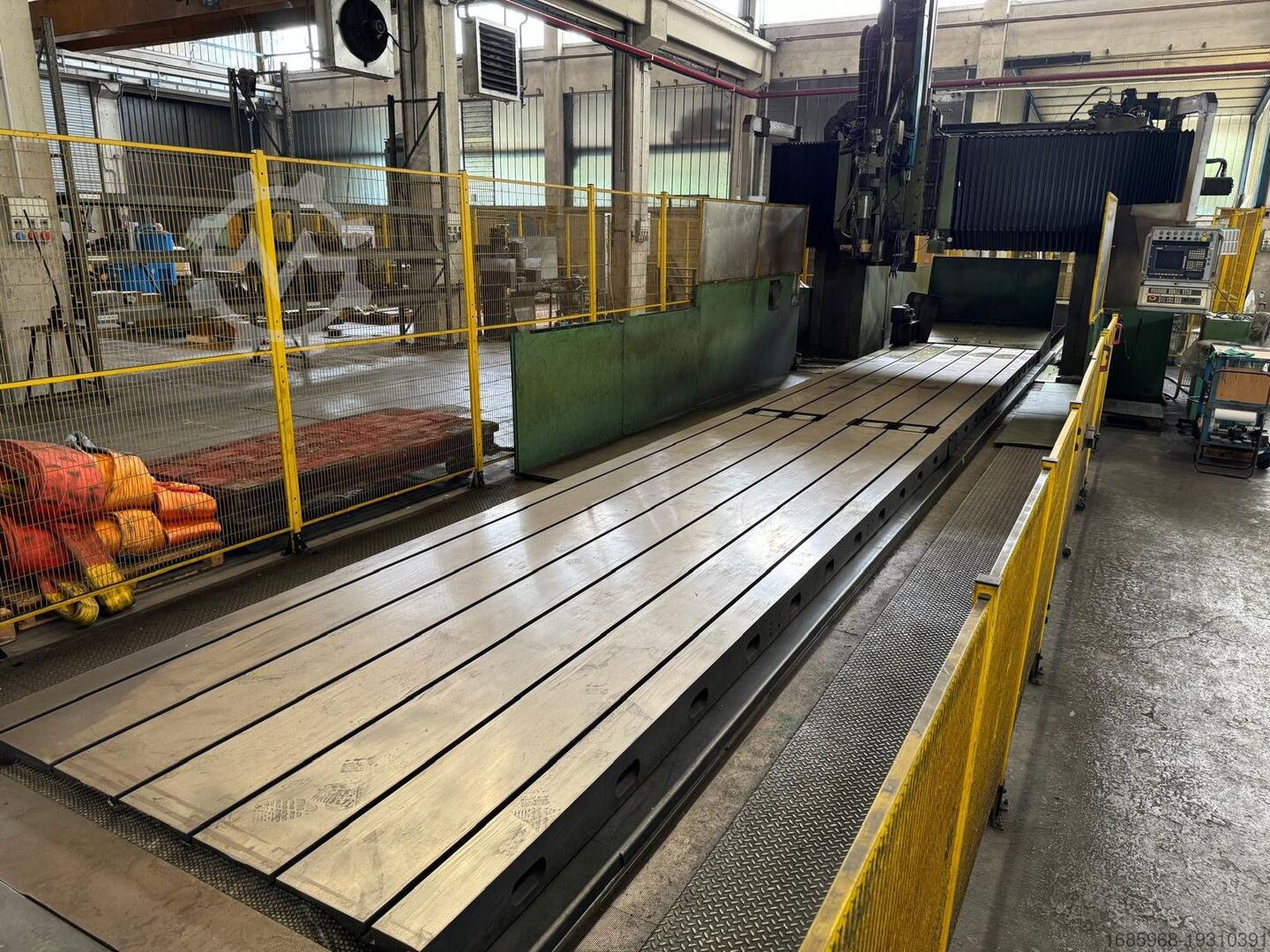 used Slideway grinding machine GIORIA 2600x12000 for sale