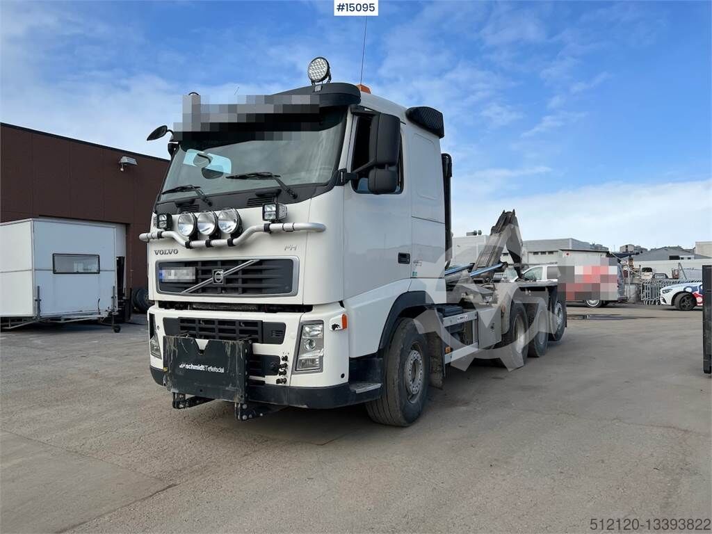 Volvo FMX 500 6x4 Three-Way Tipper Truck (2019) Exterior and