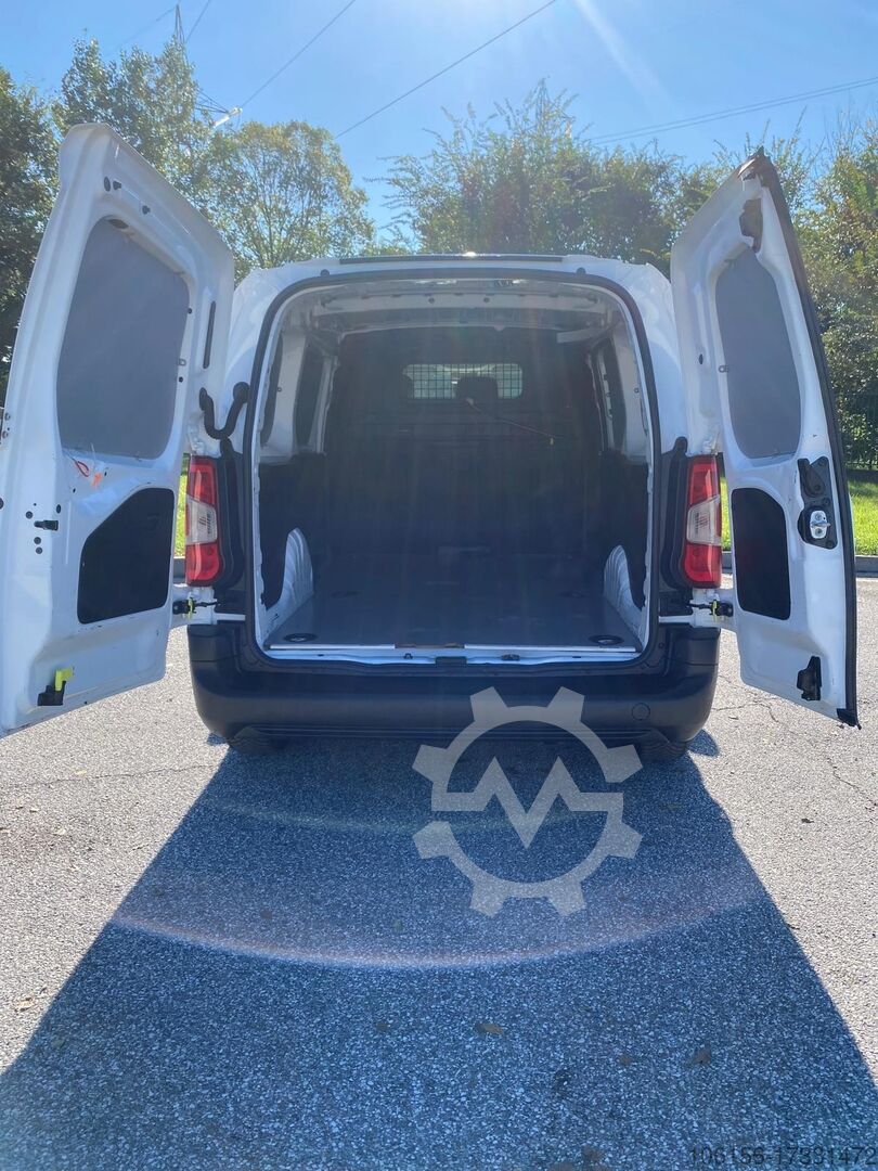 ▷ Koupit použité Toyota PROACE CITY LONG 130cv u Werktuigen