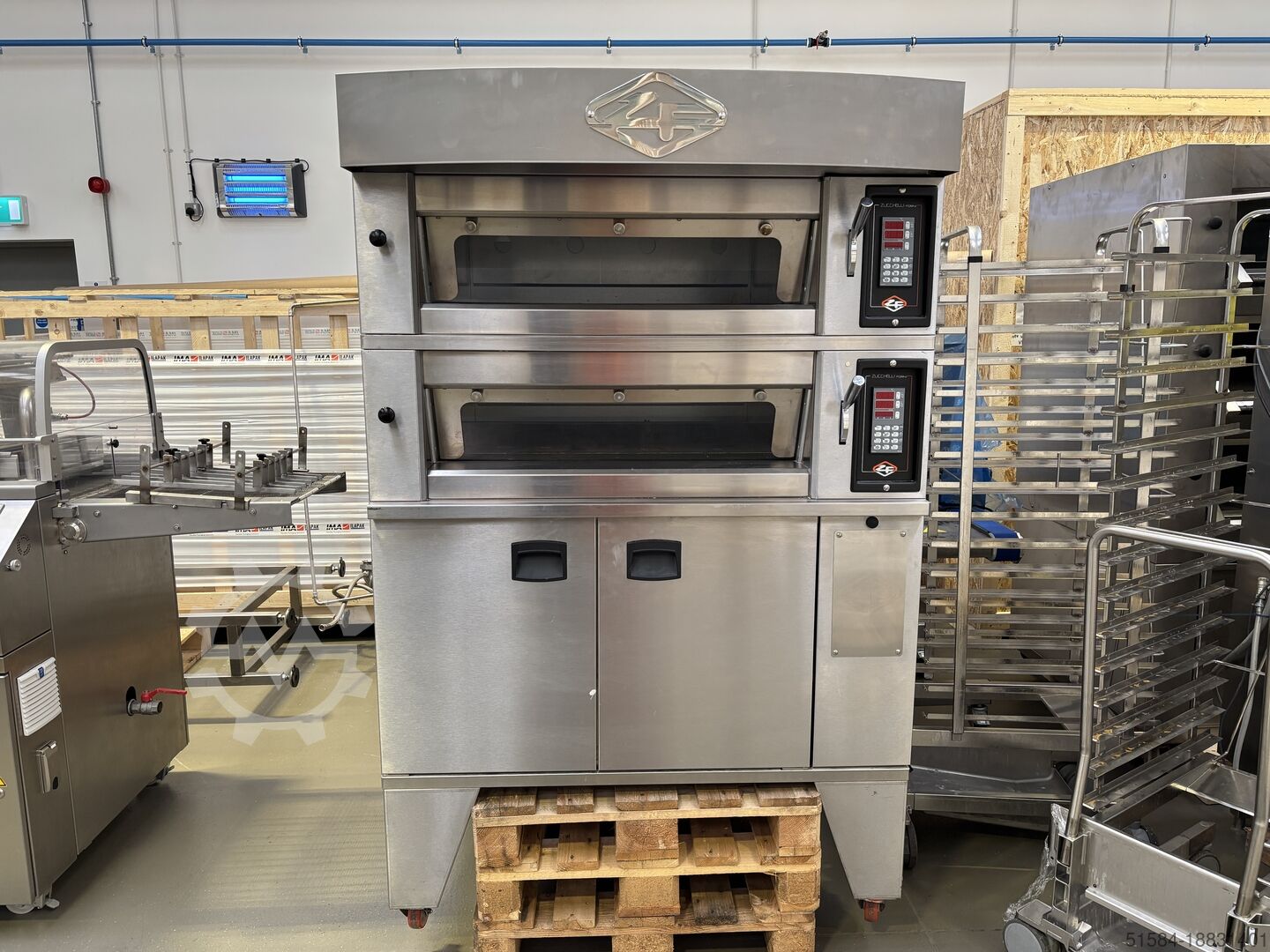 18831401-01.jpg?v=1743173817