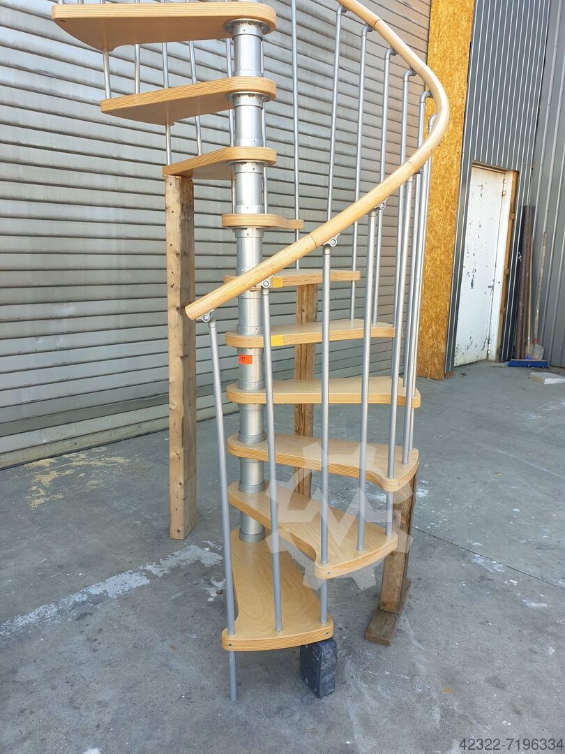 Treppen Alu, Sperrholz gebraucht kaufen - Angebot auf Werktuigen