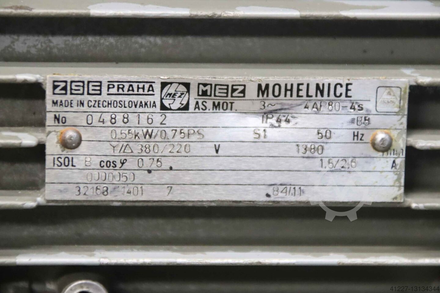 ▷used Electric motor 0.55 kW 1380 rpm ZSE MEZ 4AP80-4s for sale