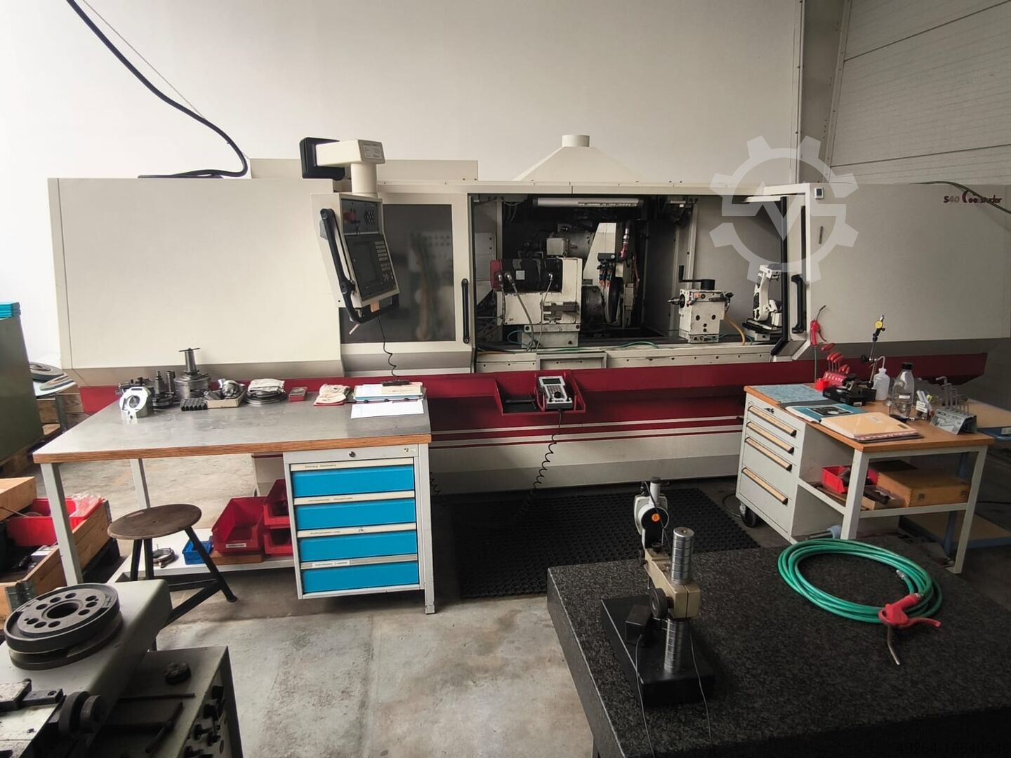 ▷used Cylindrical grinding machine Studer S40 for sale