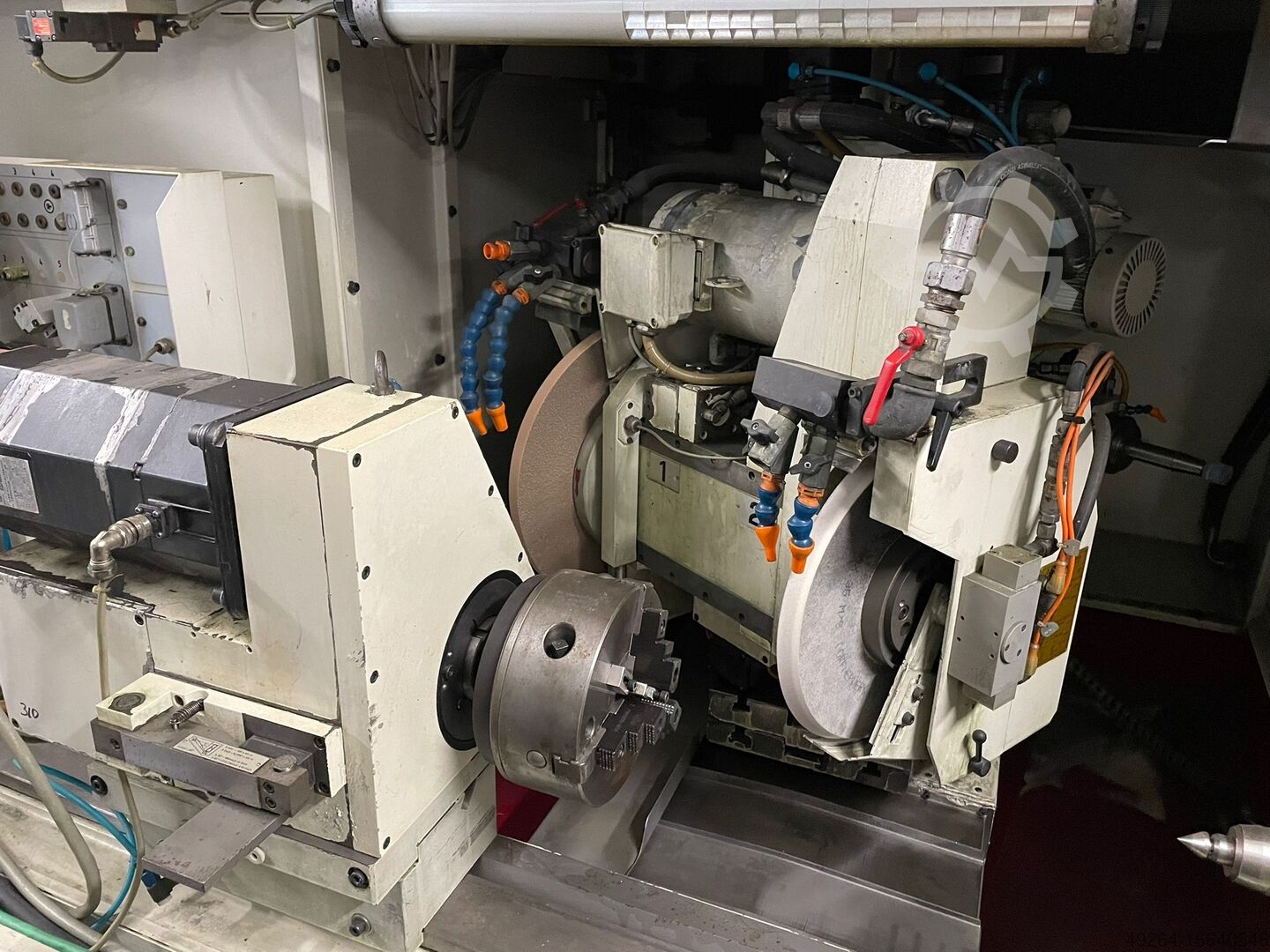 ▷used Cylindrical grinding machine Studer S40 for sale