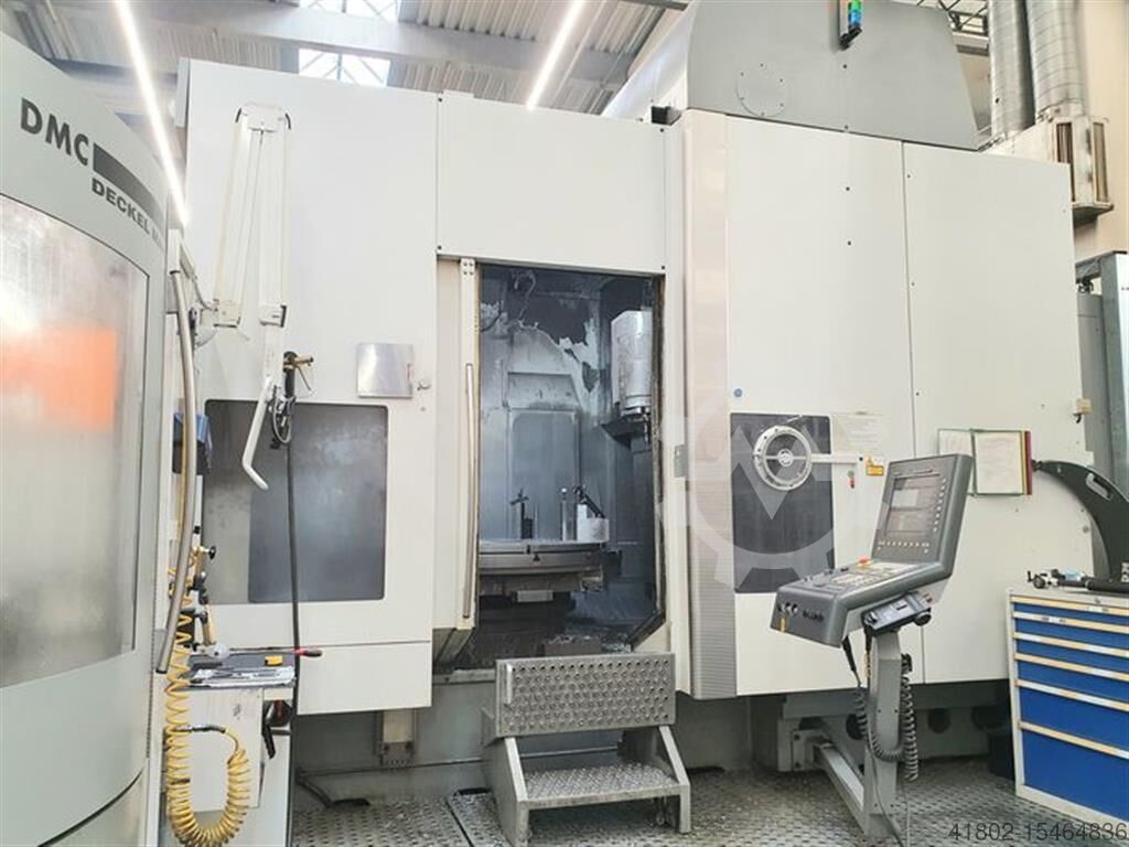 ▷used Machining Center - Universal DECKEL MAHO DMC 200 FD