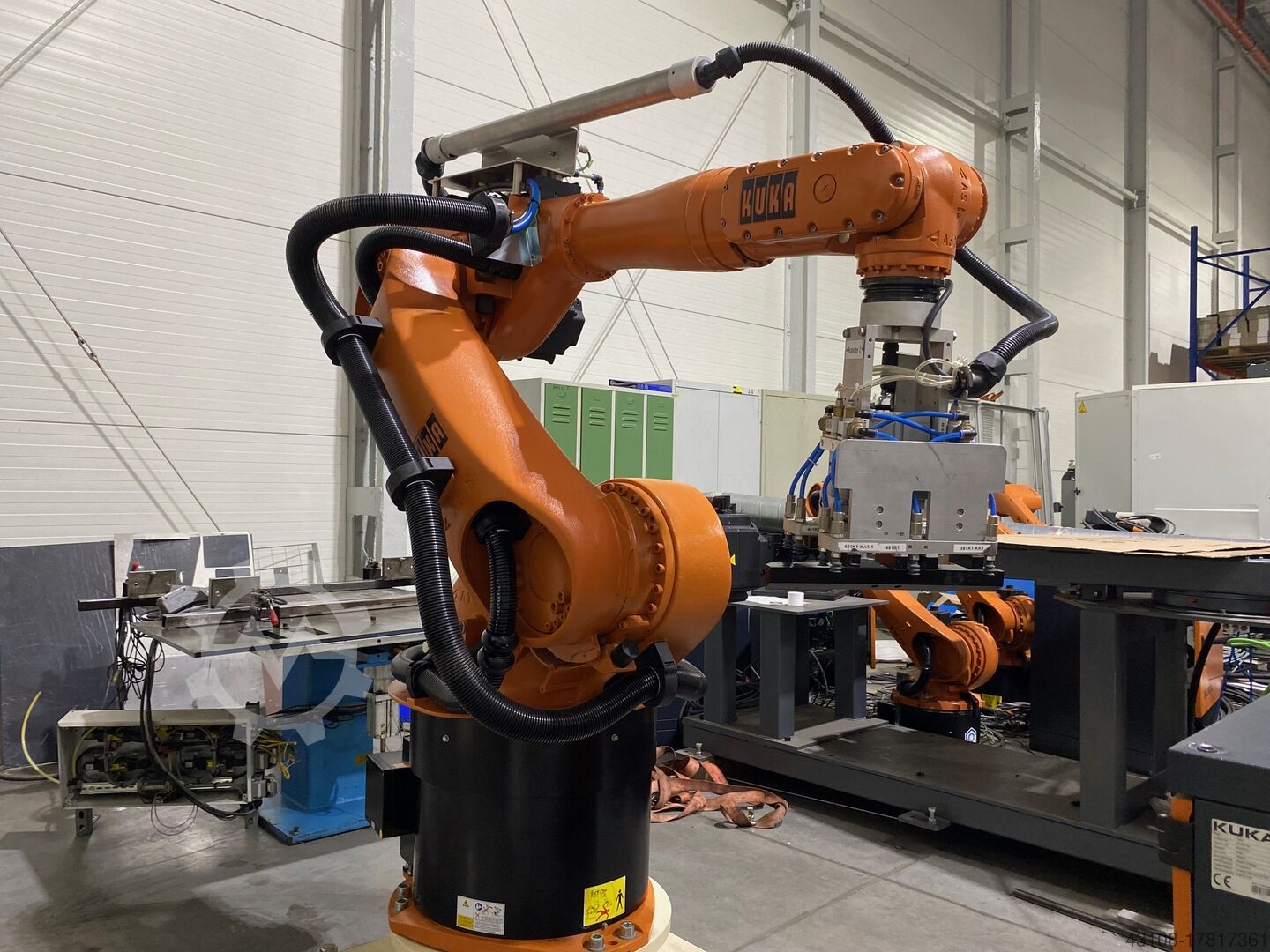 Industrial Robots Kuka Foundry Robot Kuka Kr120r1800 Industrial