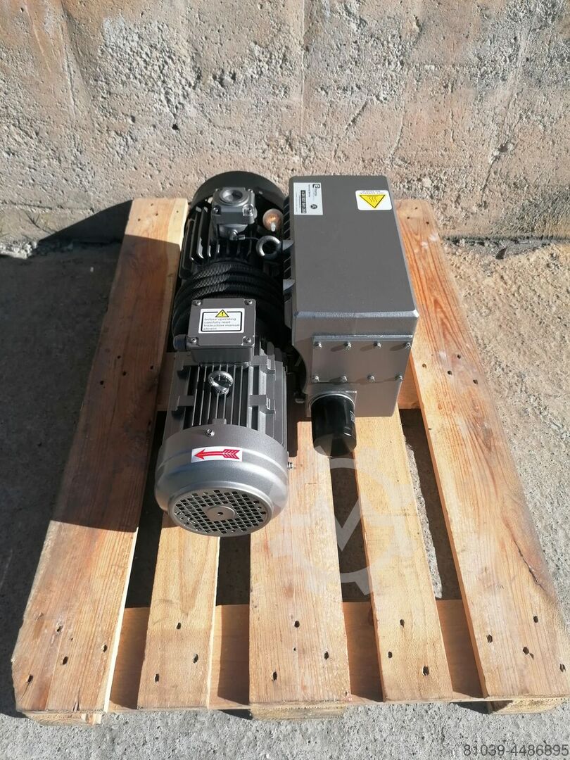 ▷ Rotary Vane Vacuum Pump Busch _ Marpa Vacuum R5/RA/RC 0063 E/F new for  sale - Werktuigen