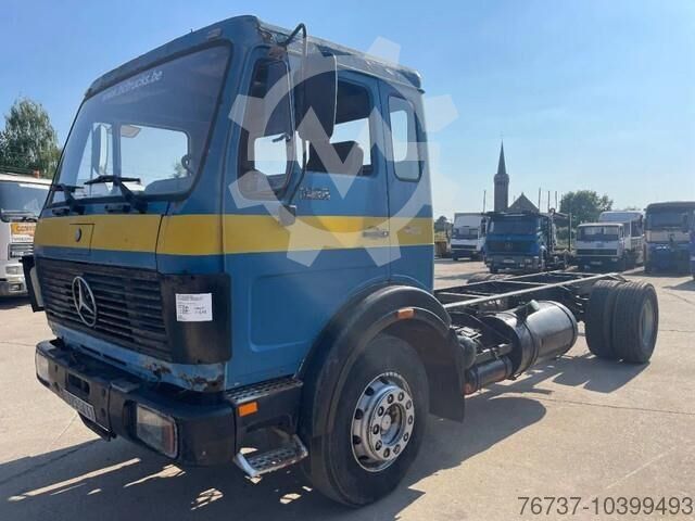 ▷ Mercedes-Benz 1622 **V6 LAMES CAMION FRANCAIS** buy used at
