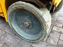 Haulotte Compact 8 Electric, Batteries 10-2024, 8.2m Workin