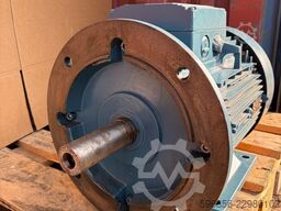Silnik elektryczny KSB 11kW 1460rpm 400/690VIM B35 3-fazowy