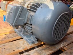 Silnik elektryczny BBC GU180 M4AG 18,5kW 1460rpm 380/660V IM B3