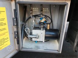 Schröder ST11 Mega Getränke Auflieger Tiefbett