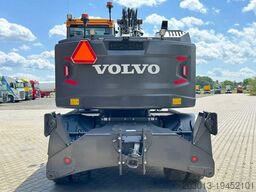 VOLVO EWR150E Mobilbagger mit ROTATOR ENCONG EC319