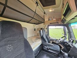 MERCEDES-BENZ ACTROS 1843