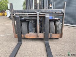 Caterpillar V 330 C