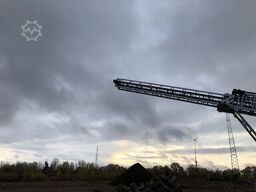 Polygonmach Telescopic radial stacker