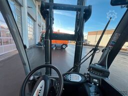 STILL RX70-30 / Triplex: 4.60m / nur 568h / SS / Waage