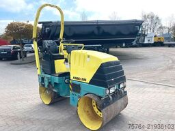 AMMANN Tandem-Vibrationswalze AV16-2