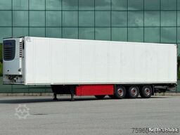 SCHMITZ CARGOBULL SCB*S3B SCHMITZ TKM COOLING LIFT AXLE TAIL LIFT