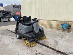 Karcher KM 105/110 R Bp, Veegmachine, hoogkieper