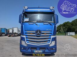 Mercedes-Benz Actros 1853