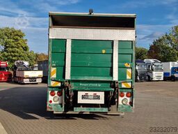 Scania P114-340 8x2*6 - Livestock 1 deck / Cattle - 3x...