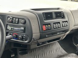 DAF LF 45 210 EEV / 466 dkm / Box Truck / Loadlift ...