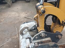 Caterpillar 305E2