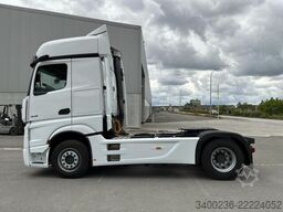 Mercedes-Benz Actros L 1945