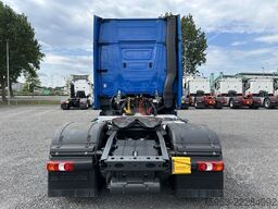 Mercedes Benz 1851 LS Actros Gigaspace Retarder Standklima