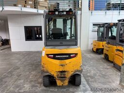 Jungheinrich EFG 535 / 5323 Std.