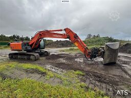 Hitachi ZX210LC w/ new certification. Only 2600 hours!