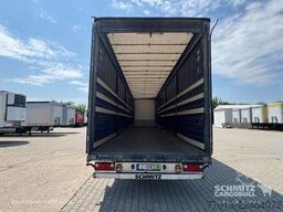 Schmitz Cargobull Curtainsider Mega