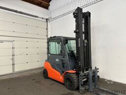 Toyota 8FBMT50 - TRIPLEX 6,5 m - NEUWERTIG !!!