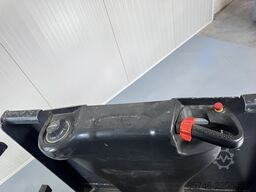 LINDE V 10 /  * DEMO !! DOUBLE steering !!