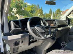 VW CRAFTER 6 SITZER KLIMAAUTO. ACC NAVI KAMERA PDC