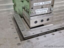 Ausklinkmaschine 