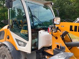 LIEBHERR L506 Compact