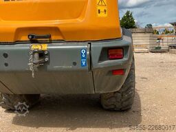 LIEBHERR L506 Compact
