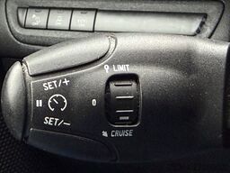 PEUGEOT 208 1.6 Active BlueHDi 100 STOP & START