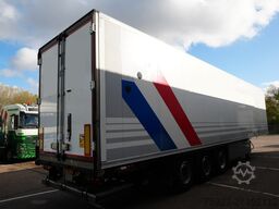 Schmitz Cargobull Bi-temperature refrigerated trailer