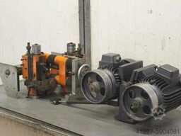 unbekannt mit 2x Holz-Her Motoren