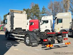 VOLVO FH420 4x2 BDF ADR FL/AT Euro5EEV AHK Klima