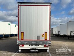Schmitz Cargobull Curtainsider Mega Getränke