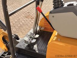 Taikon KT18 PRO Mini excavator, Kubota D722 engine