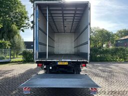 DAF CF 370 FA LUCHTVERING BEIDE ASSEN