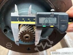 SEW Eurodrive RF73DT80N-4BM Motoreduktor 0,75 kW 1380/31 obr B5 hamulec