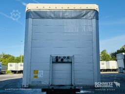 Schmitz Cargobull Curtainsider Coil Getränke